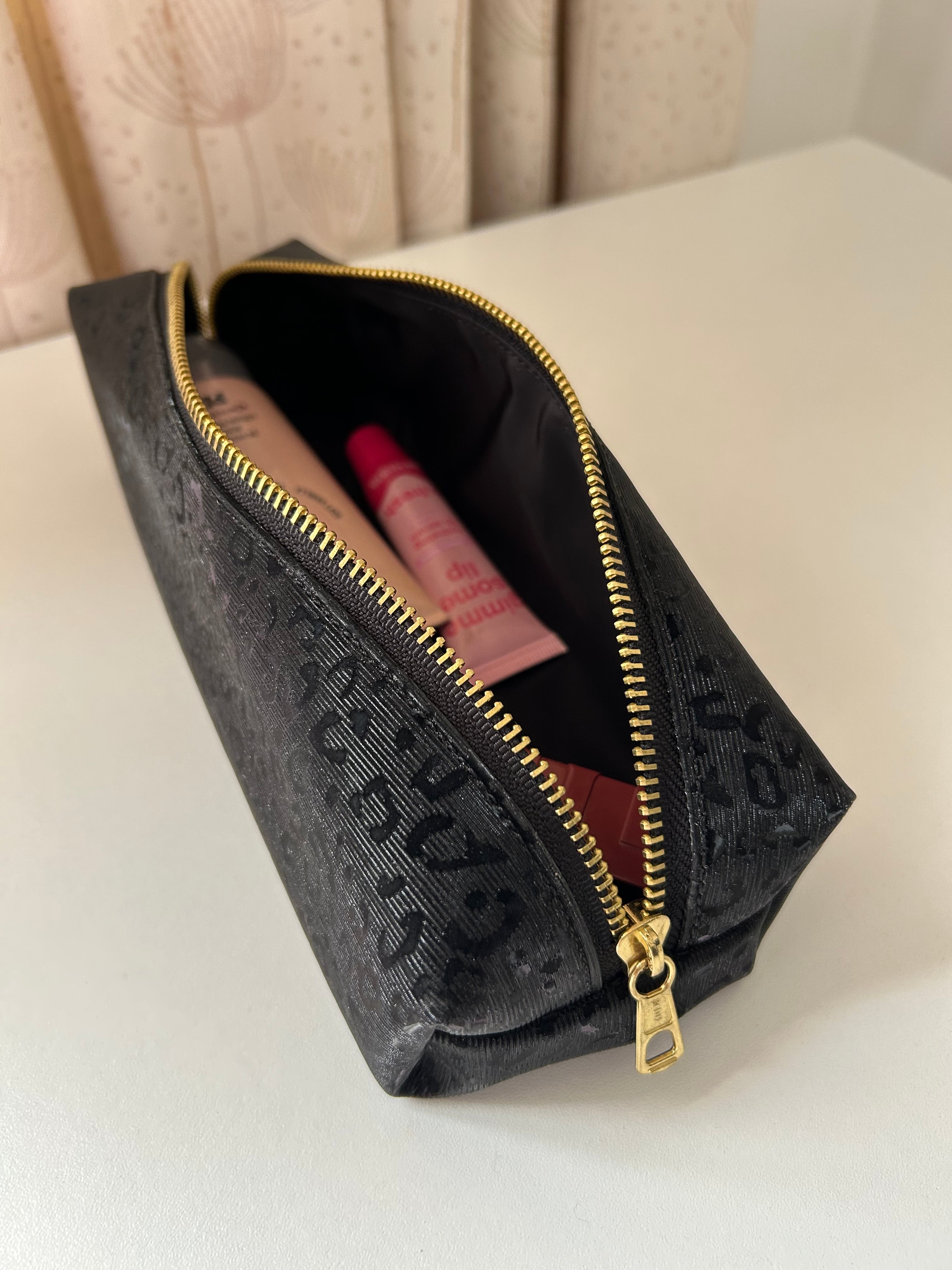 Cartuchera Black Cheetah